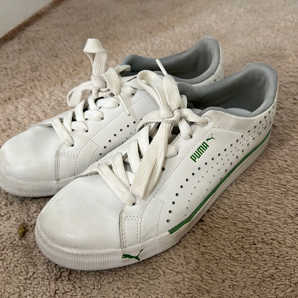 Women’s Puma Sneakers